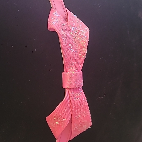 Free with any bundle! Lilly Pulitzer pink bow belt - Picture 3 of 13